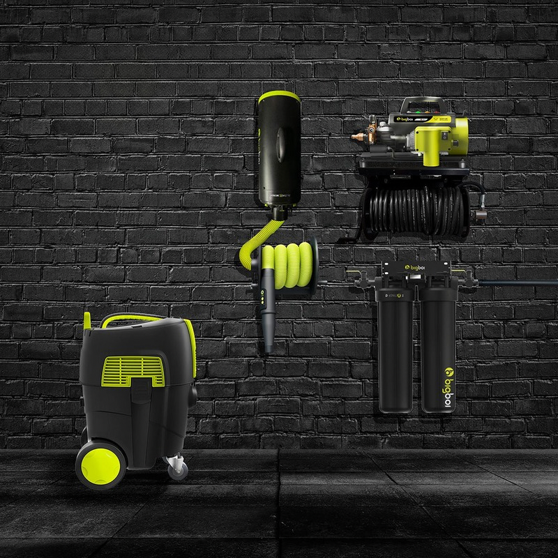 Bigboi Ultimate Garage option 5 black brick background