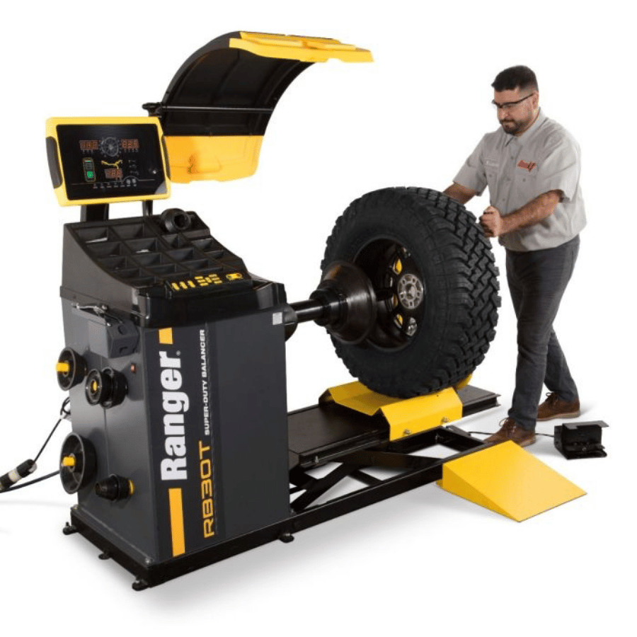 Ranger RB30T Heavy-Duty Truck Wheel Balancer